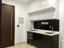 Centra Residence (D14), Apartment #557127221